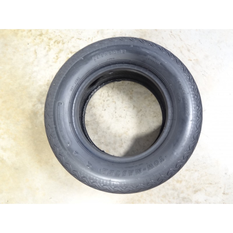 22.5X8.012 Towmaster Trailer Tire 12 ply Tubeless DOT rated 22.5x812